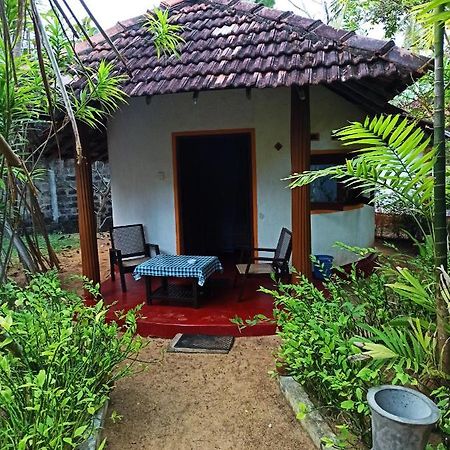 Ravana - Beach Cabanas Hikkaduwa Dış mekan fotoğraf